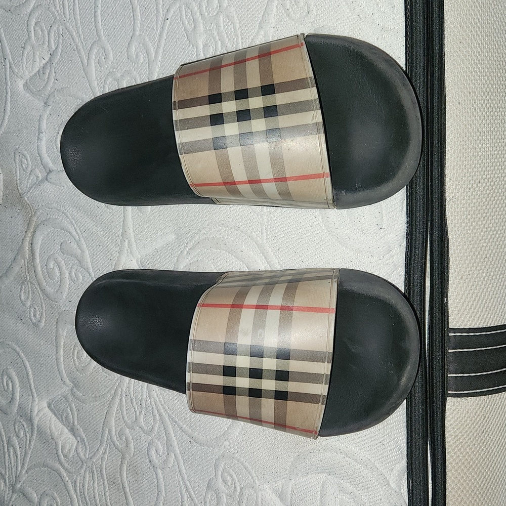 Mens Burberry Vintage Checked Slides - Picture 4 of 4